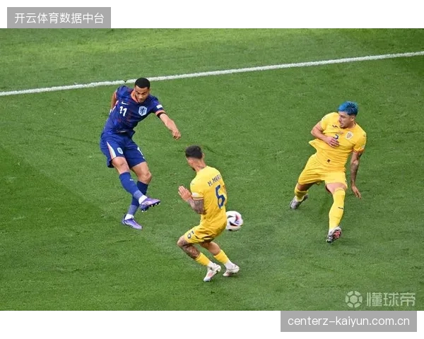 荷兰队锋无力问题暴露无遗，加克波赛季低迷状态或影响小组赛前景